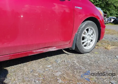 2013 Toyota Prius V Two из США, поврежденный, VIN JTDZN3EU7D3257070